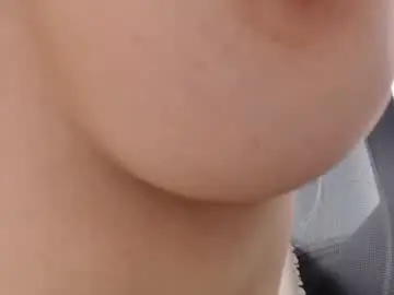 Chaturbate Free Porn Cam of sweet_lil_thing