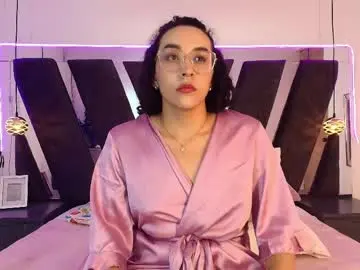 Chaturbate Sex Chat of alehia_cute