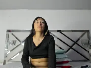 Chaturbate Watch Live Sex Cams of maybelline_666