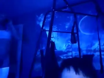 Chaturbate Watch Live Sex Cams of mysticdreams9909