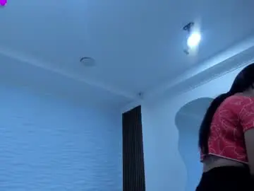Chaturbate Watch Live Sex Cams of aylinlove_