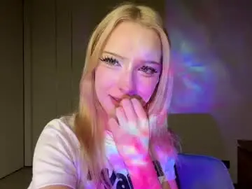 Chaturbate Sex Chat of hyunwilhelmi