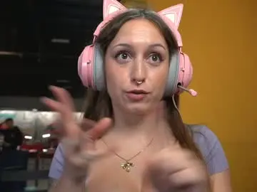 Chaturbate Best Webcam of petite_fuck