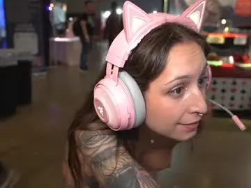 Chaturbate Free Live Porn of petite_fuck