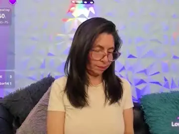 Chaturbate Live Sex of sabinadeluxe_cg