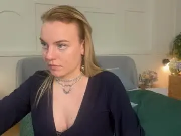 Chaturbate Adult Webcam of glow_margo