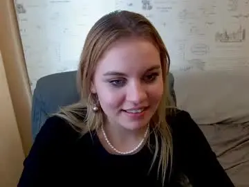 Chaturbate Live Porn of glow_margo