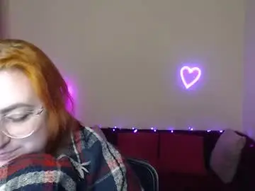 Chaturbate Best live sex cam show of alicia_side_red