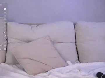 Chaturbate Nude Webcam of belle_phine