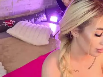 Chaturbate Free Live Porn of blondiexstar