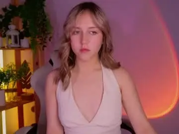 Chaturbate Live Sex Cam of cindylovesmith