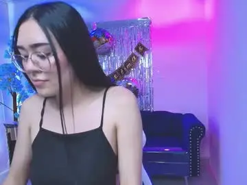 Chaturbate Live Sex Cam of dulce_viioleta