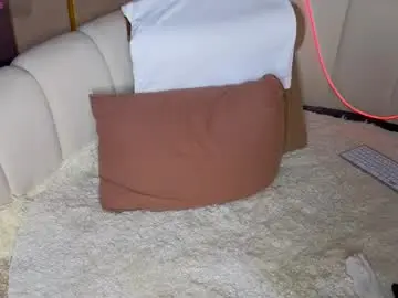 Chaturbate Sex Cam of emilytrays