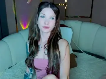 Chaturbate Free Live Porn of emilytrays