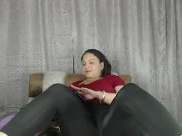 Chaturbate Live Sex Cam of carolinajamess