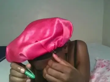 Chaturbate Free Porn Cam of hornylittleprinces