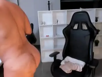 Chaturbate Sex Cam of natural_bigboobs