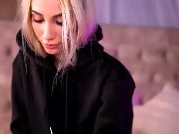 Chaturbate Best live sex cam show of awalynch