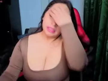 Chaturbate Adult Video Chat of charlottee_lovee69