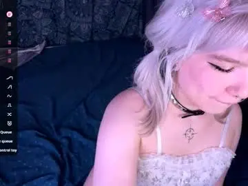 Chaturbate Free Porn Cam of edythecolbert