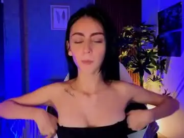 Chaturbate Adult Webcam of _coraliinee_