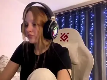 Chaturbate Live Sex Cam of kayceefroehner