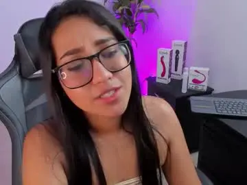 Chaturbate Free Porn Cam of melannie_10