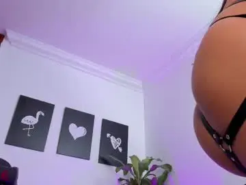 Chaturbate Free Porn Cam of melannie_10