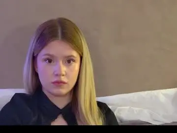Chaturbate Live Sex Cam of milanabalmain