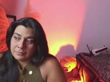 Chaturbate Watch Live Sex Cams of martina_foxy01