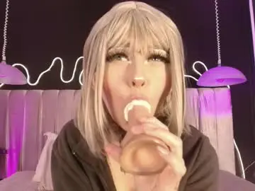 Chaturbate Nude Webcam of zhally_dee