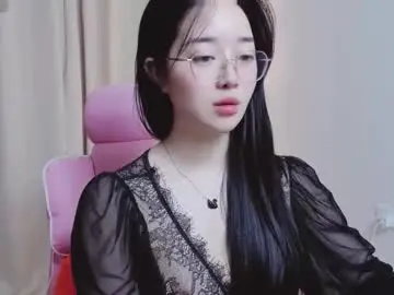 Chaturbate Live Sex Cam of miu999