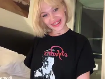 Chaturbate Live Sex of golden_alinee