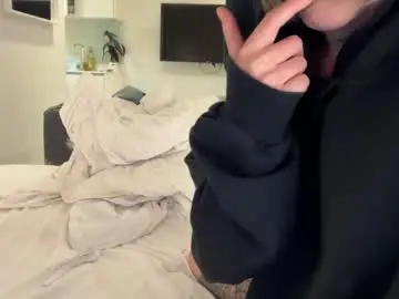 Chaturbate Watch Live Sex Cams of golden_alinee