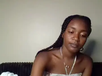 Chaturbate Live Sex Cam of snowie_eyes