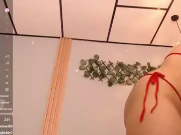 Chaturbate Free Live Porn of thayssa_ross