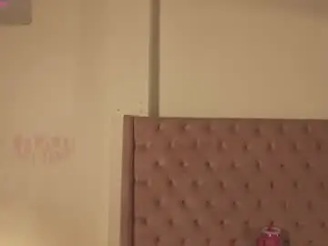 Chaturbate Free Porn Cam of linoshka_1