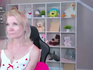 Chaturbate Private Sex Chat of julie_lucasss
