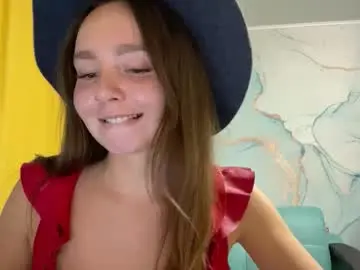 Chaturbate Live Sex of smiling_riddle