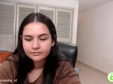 Chaturbate Live Sex Cam of baddie_maddie_