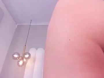 Chaturbate Best live sex cam show of emilymiller_22