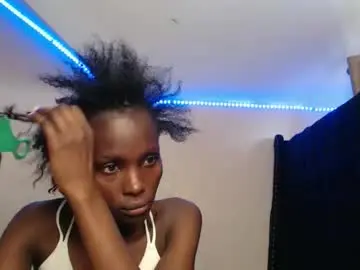 Chaturbate Adult Webcam of essy_hero