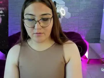 Chaturbate Live Sex Cam of diamondfox_m