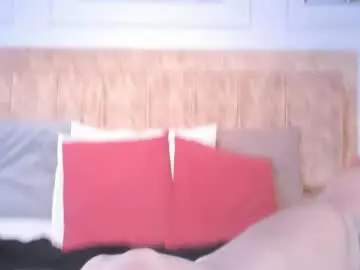 Chaturbate Live Sex Cam of lala_staar