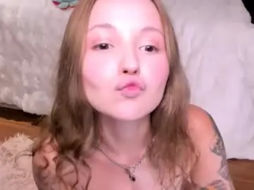 Chaturbate Nude Webcam of peachvibes