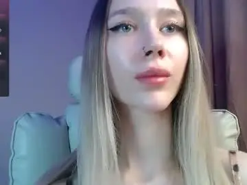 Chaturbate Live Sex Cam of des_ch