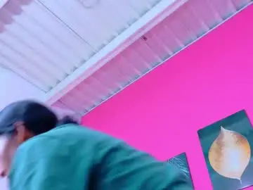 Chaturbate Live Sex of littlee_emilyy_