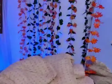 Chaturbate Watch Live Sex Cams of elisetattoo