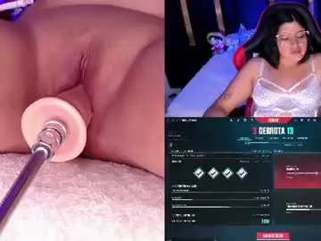 Chaturbate Watch Live Sex Cams of juliejes