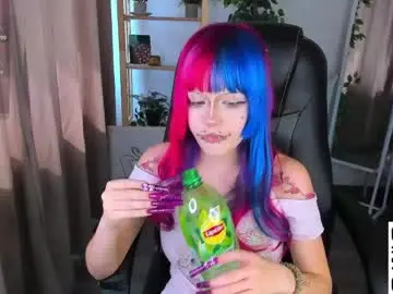 Chaturbate Live Sex Cam of mika_vatashi